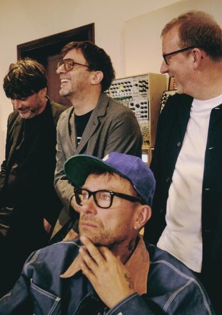 Blur: To The End